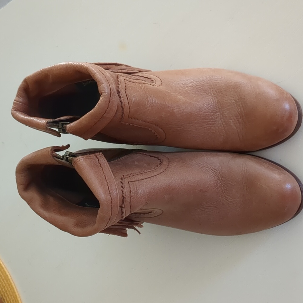 Sam Edelman tan leather booties, size 8.5